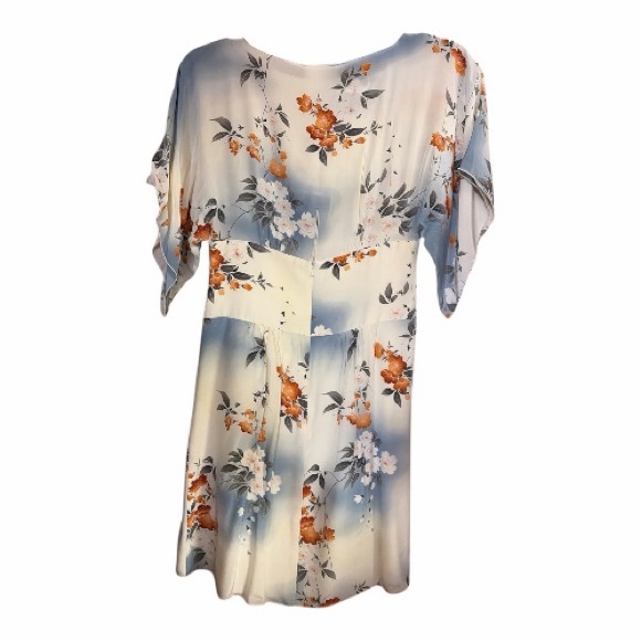 Anthropologie x Anna Sui "Jonquil Sky" silk kimono dress. - Picture 3 of 5